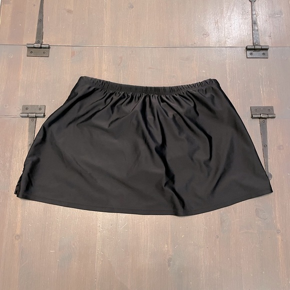 XL Swim Skirt Bottoms - Picture 1 of 4